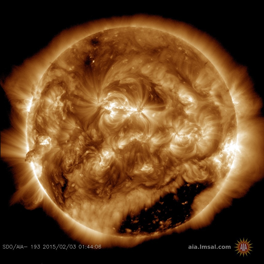 http://www.spaceweather.com/images2015/03feb15/coronalhole_sdo_blank.jpg?PHPSESSID=99f2b9u6l40h3u777qugkdo531