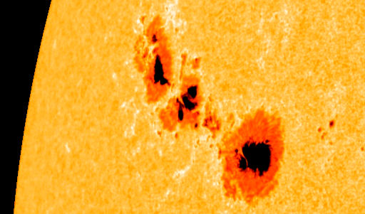 http://www.spaceweather.com/images2011/24sep11/ar1302_strip.jpg