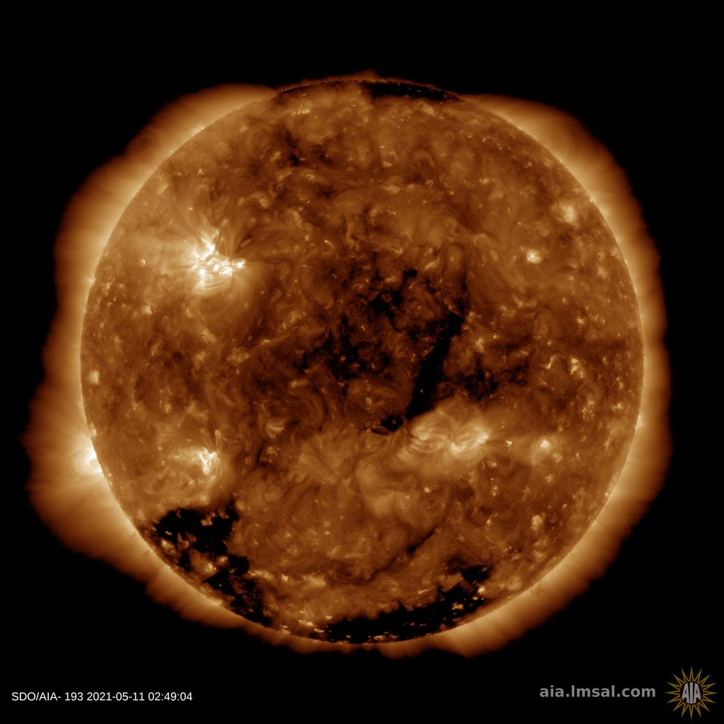  Space Weather Forecasts - ESTUDIO DEL SOL Y LA #MAGNETOSFERA , #ASTRONOMÍA - Página 13 Coronalhole_sdo_blank