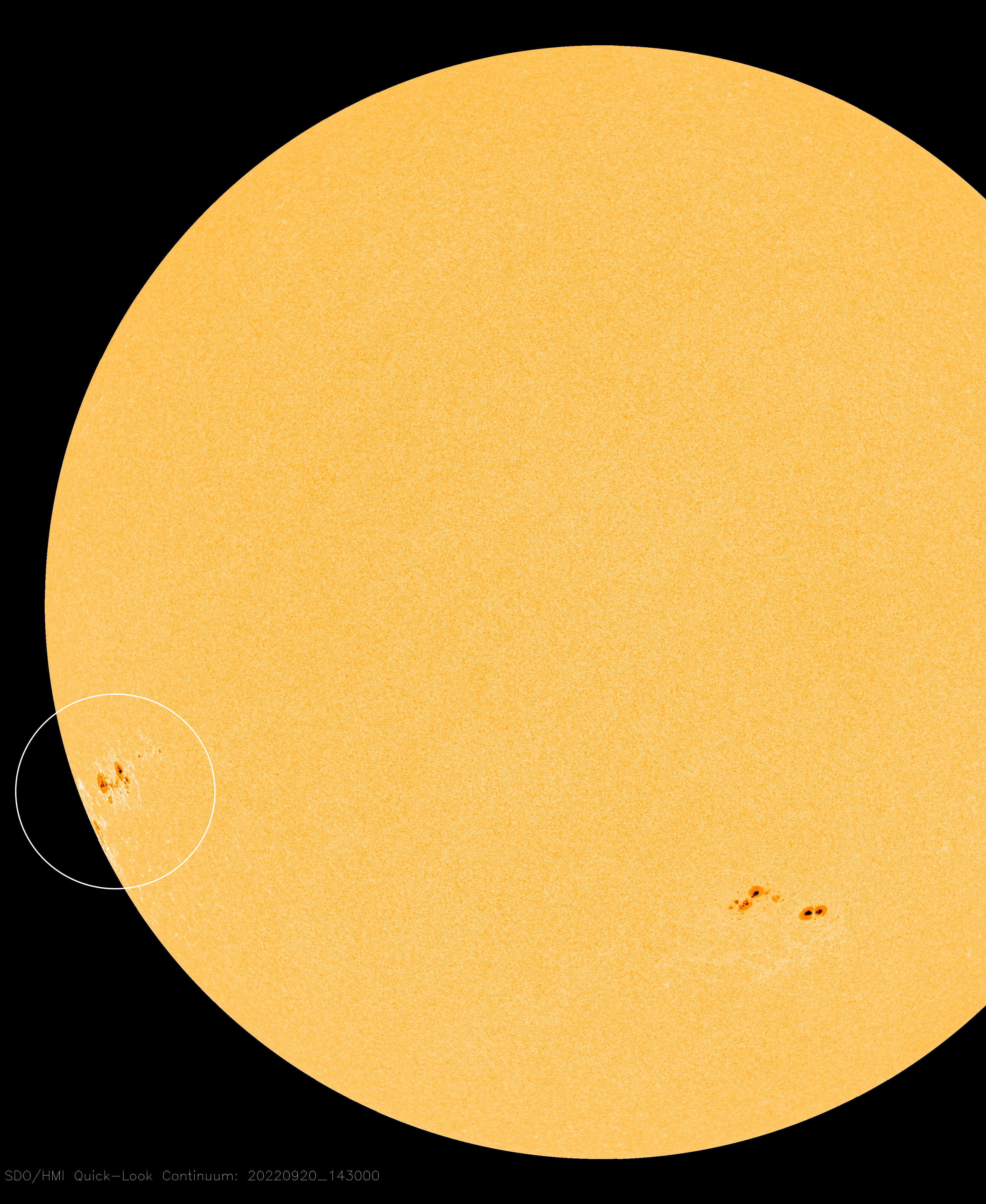 https://www.spaceweather.com/images2022/20sep22/moresunspots.jpg