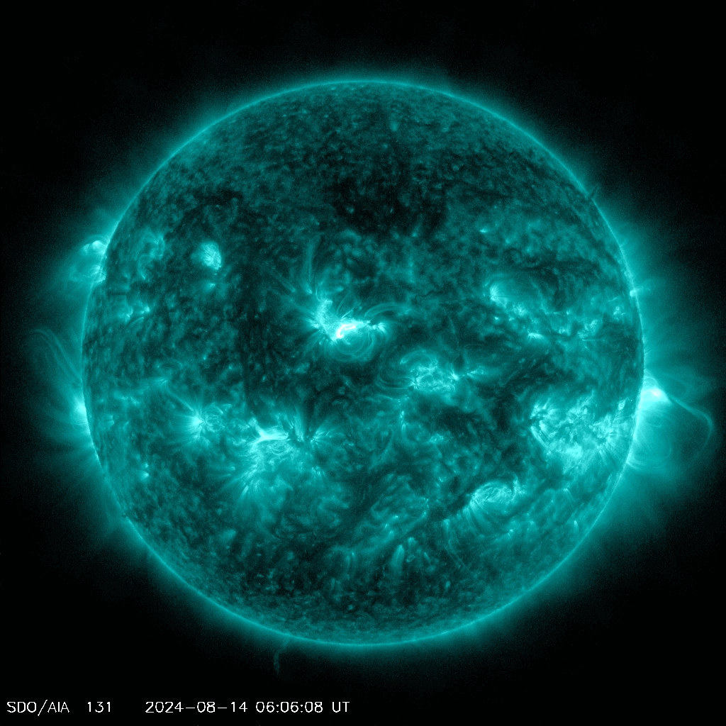 https://www.spaceweather.com/images2024/14aug24/x1flare_teal.gif