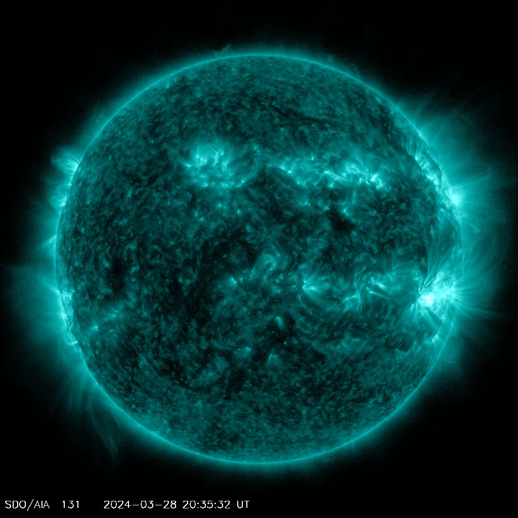 https://www.spaceweather.com/images2024/28mar24/x1_teal_anim.gif